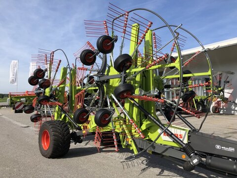 CLAAS Liner 4700 Business