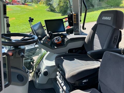 CLAAS ARION 660