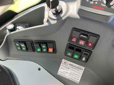 CLAAS ARION 660
