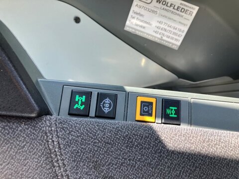 CLAAS ARION 660