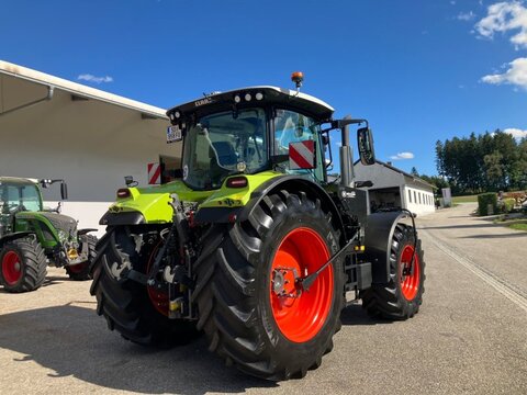 CLAAS ARION 660