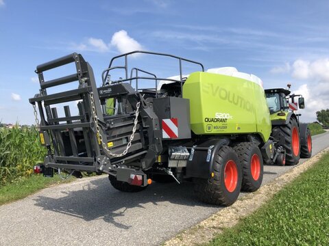 CLAAS Quadrant 5200 FC