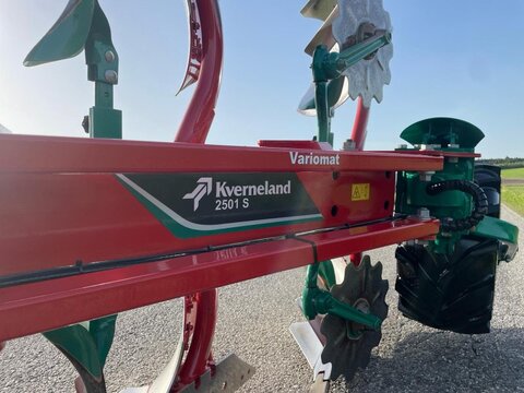 Kverneland 2501S i-Plough