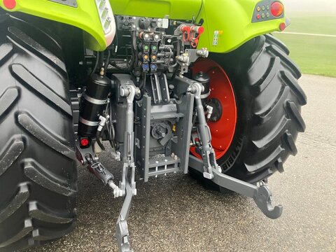 CLAAS Arion 450 CIS PANORAMIC