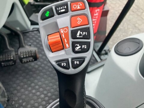 CLAAS Arion 450 CIS PANORAMIC