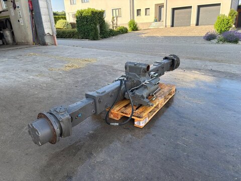 CLAAS Allradachse