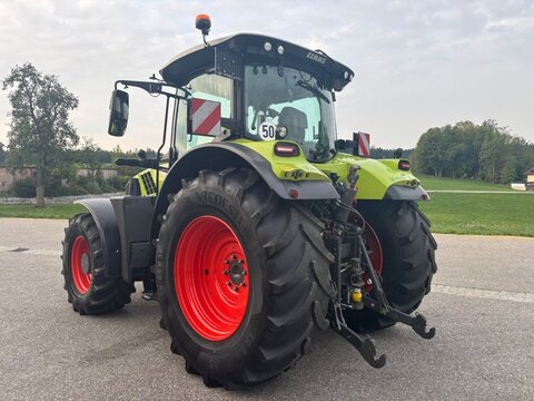 CLAAS ARION 660