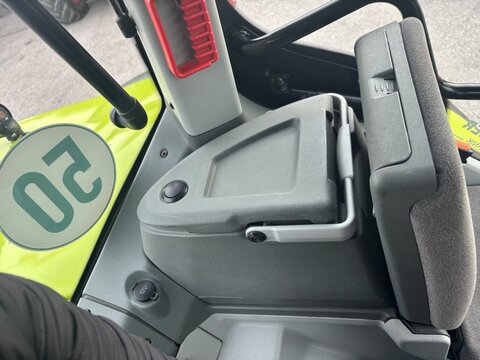 CLAAS ARION 660