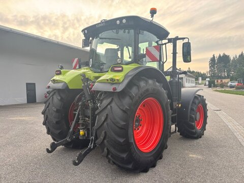 CLAAS ARION 660