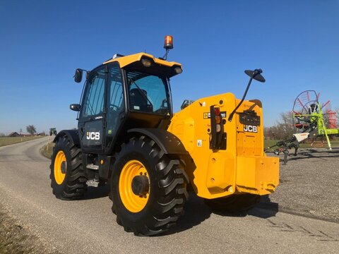 JCB 550-80 Agri Plus