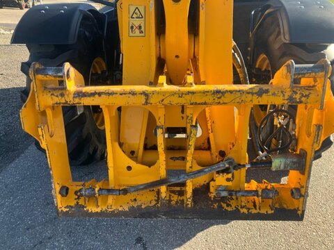JCB 550-80 Agri Plus