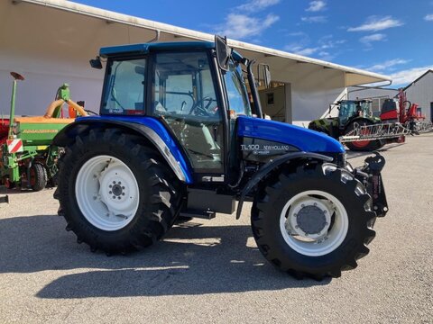 <strong>New Holland TL 100</strong><br />