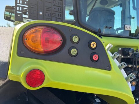 CLAAS Arion 420