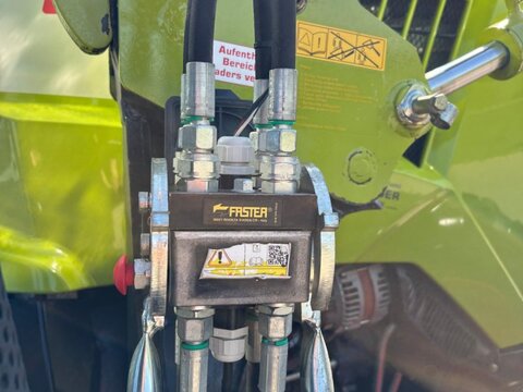CLAAS Arion 420
