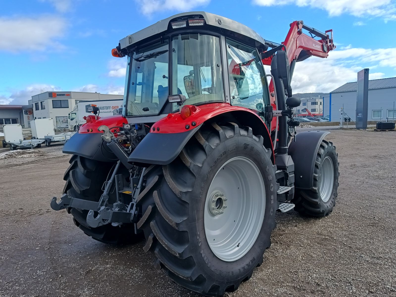 Massey Ferguson MF 5S.135 Dyna-6 Exclusive 3