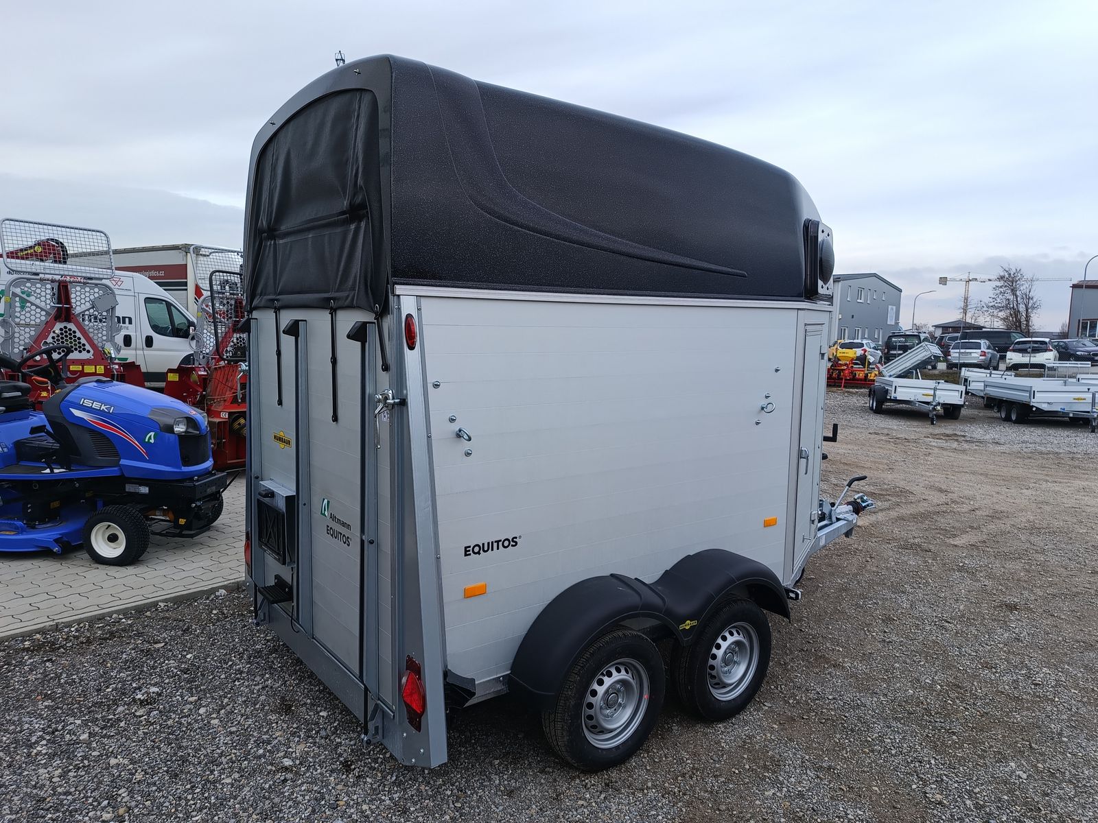 Humbaur Equitos Alu Plus 3