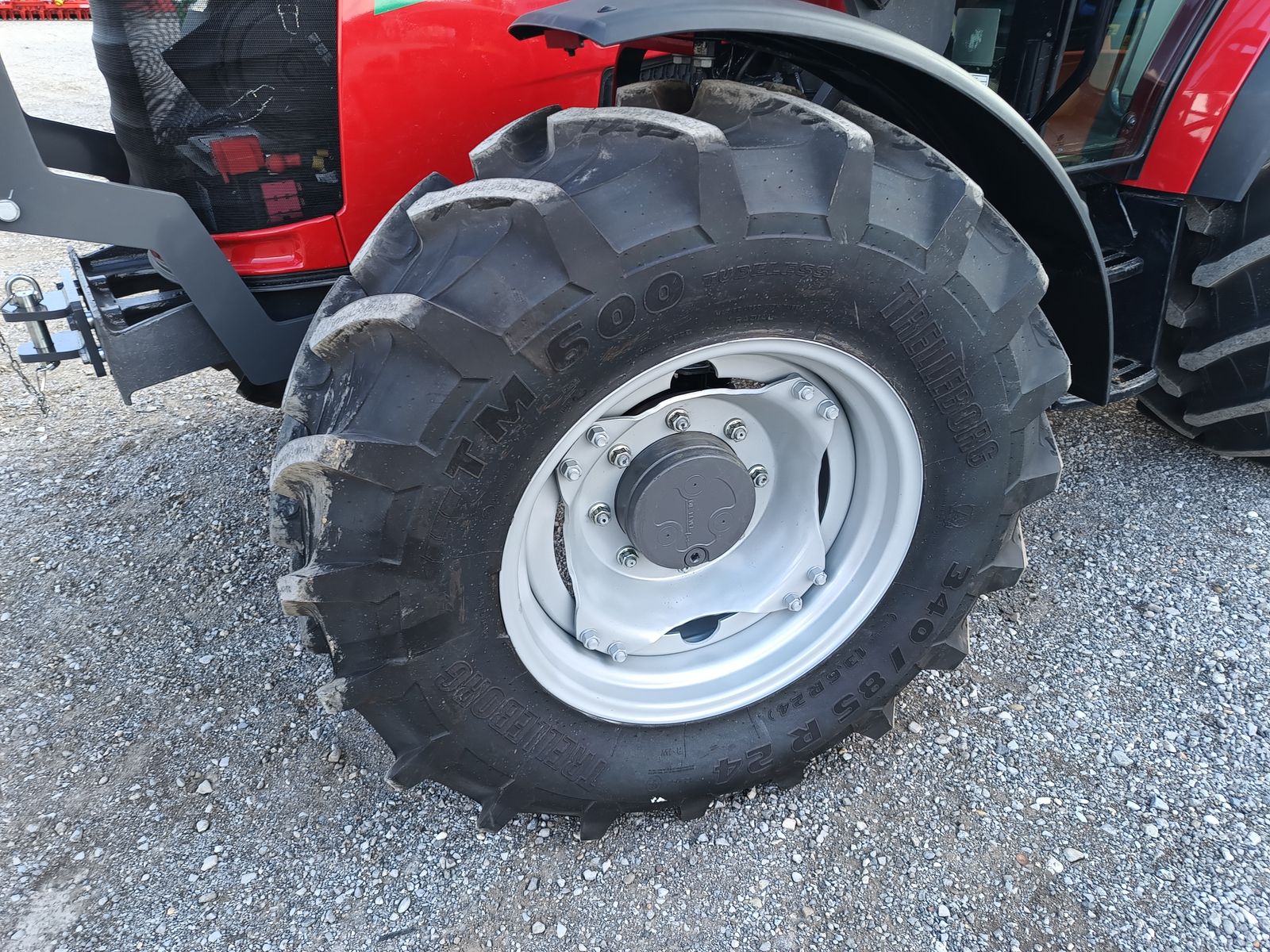 Massey Ferguson MF 4708 M Kabine 3