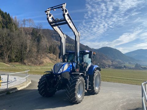 New Holland T7.225 Auto Command SideWinder II (Stage V)