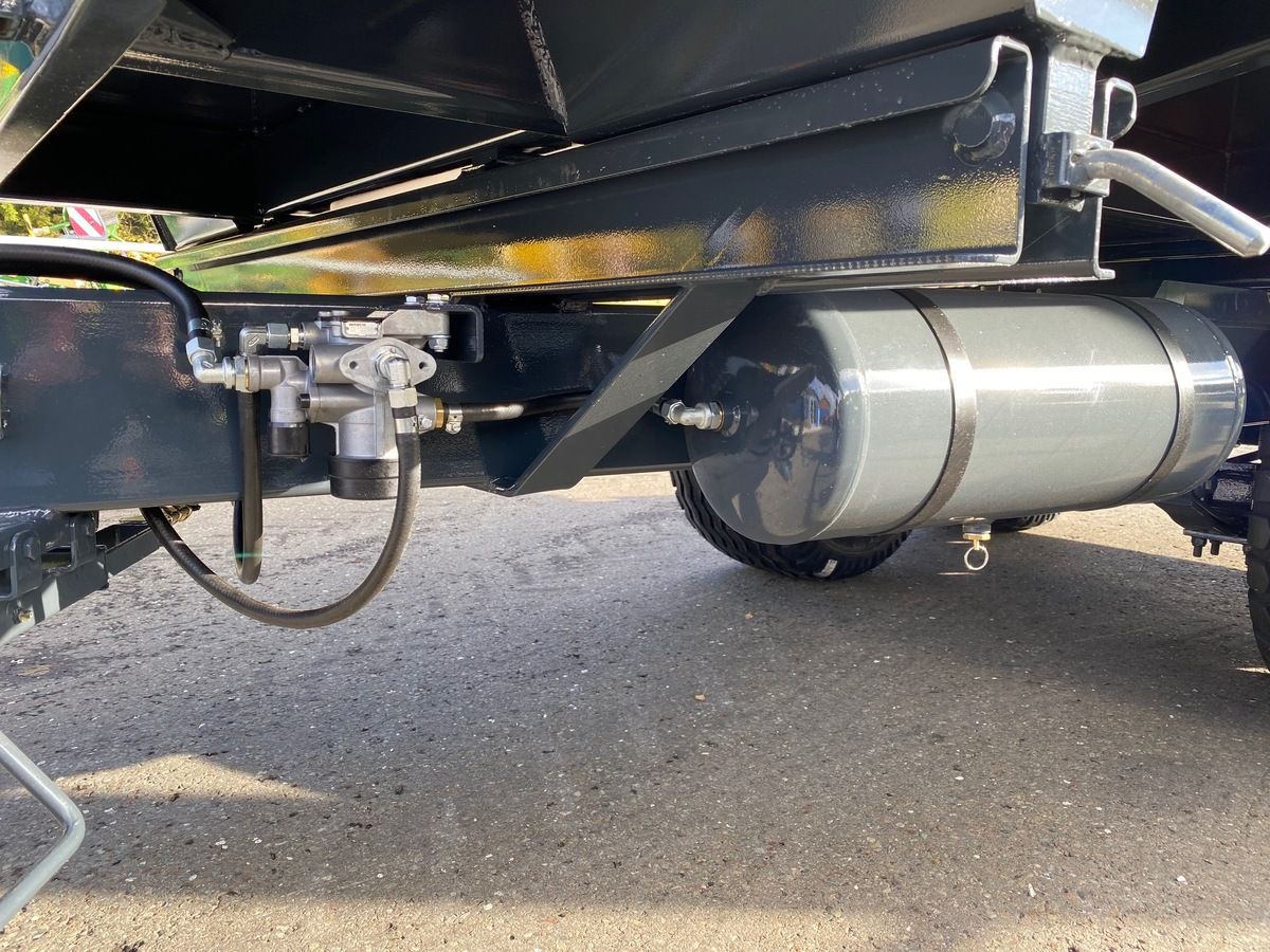 Pühringer 4121 T  Tandem-Dreiseitenkipper 12to 3