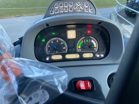 New Holland T5.110 Auto Command (Stage V)