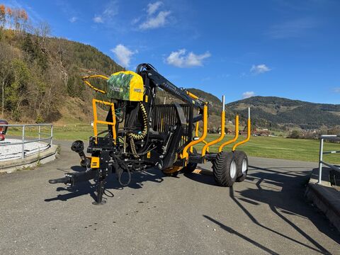 Country 70S mit Kran 670 Master