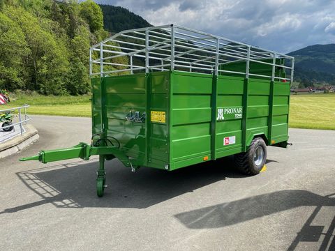 Pronar T046 Viehanhänger mit Stahlwände
