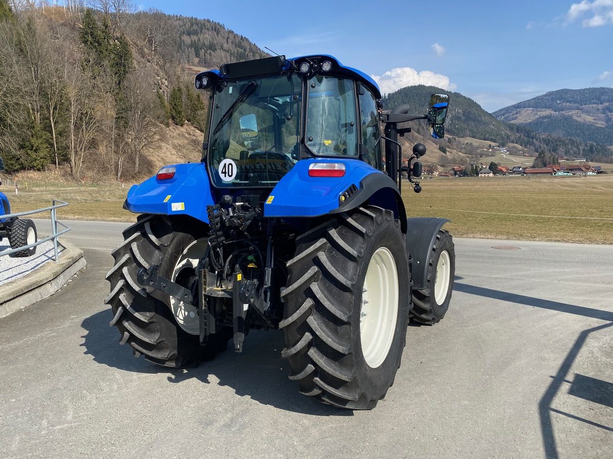New Holland T5.120 Electro Command (Stufe V) 2