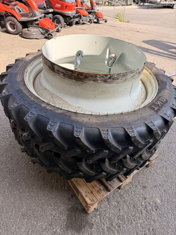 Sonstige 230/95R36