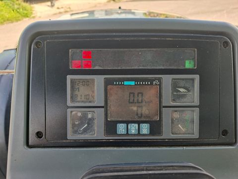 McCormick CX 105 XtraShift