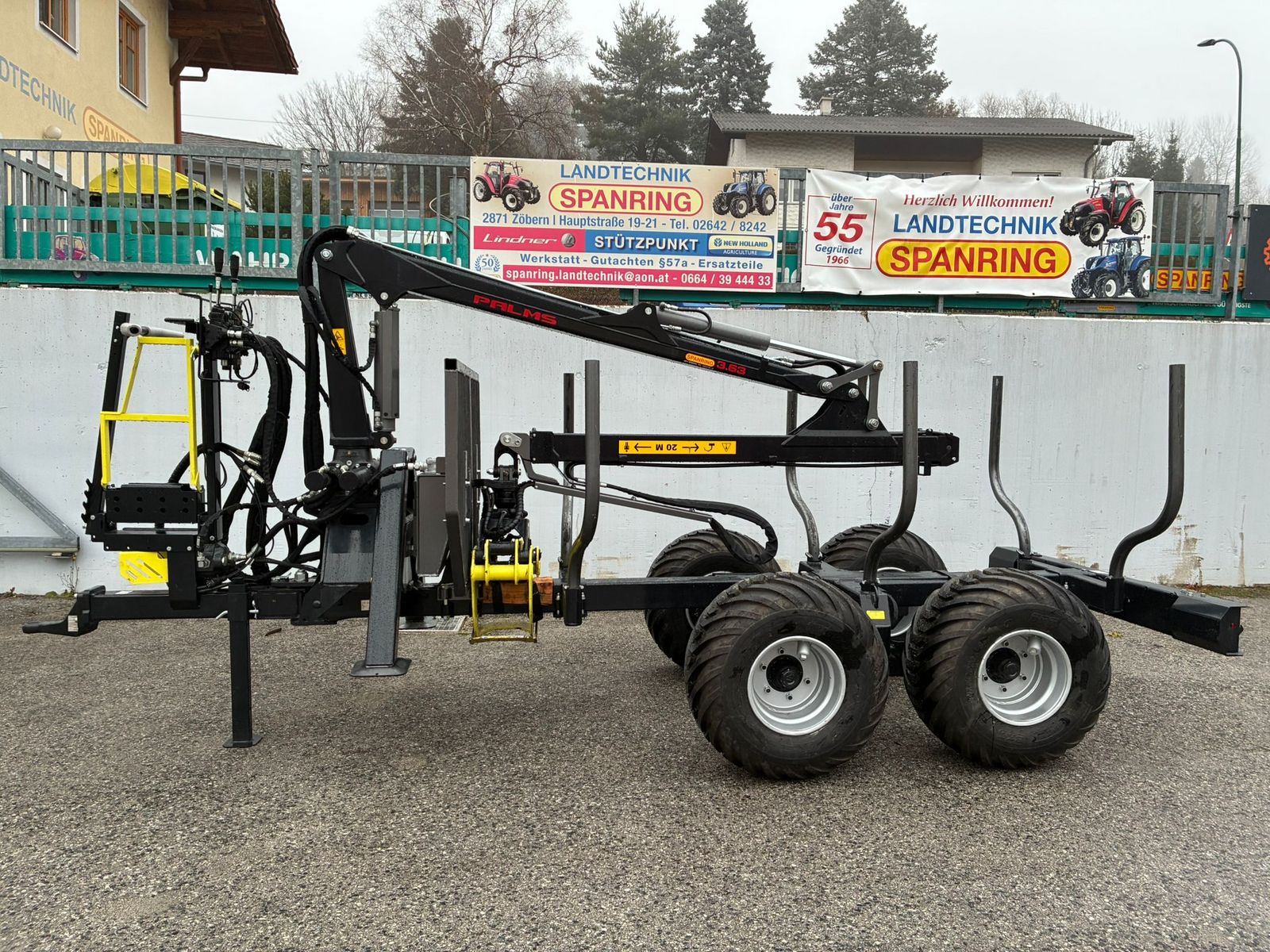 Palms Forstanhänger H6S mit Kran 3.63 1