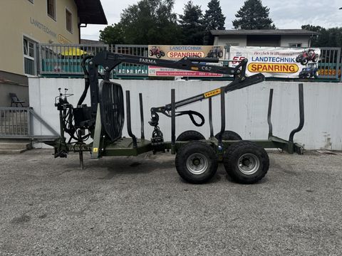Farma T 9 F mit Forstkran C 6.7, Eigenölversorgu