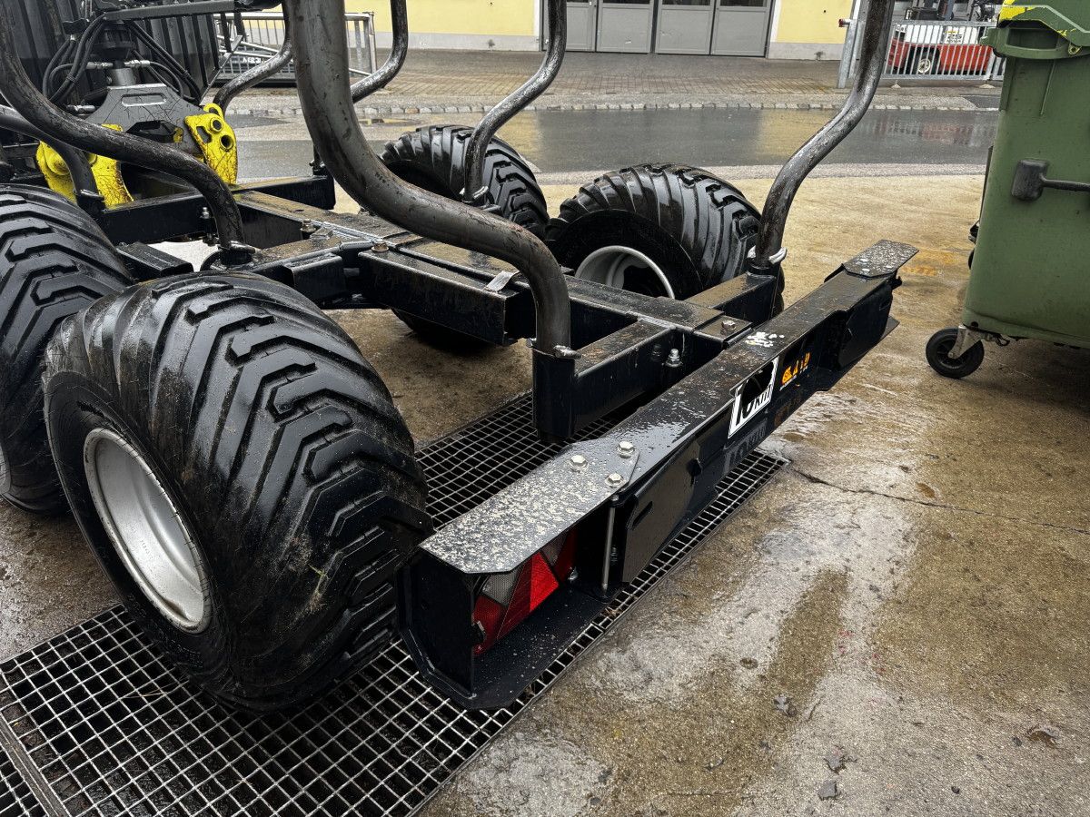 Palms Forstanhänger H6S mit Kran K 2.54 3