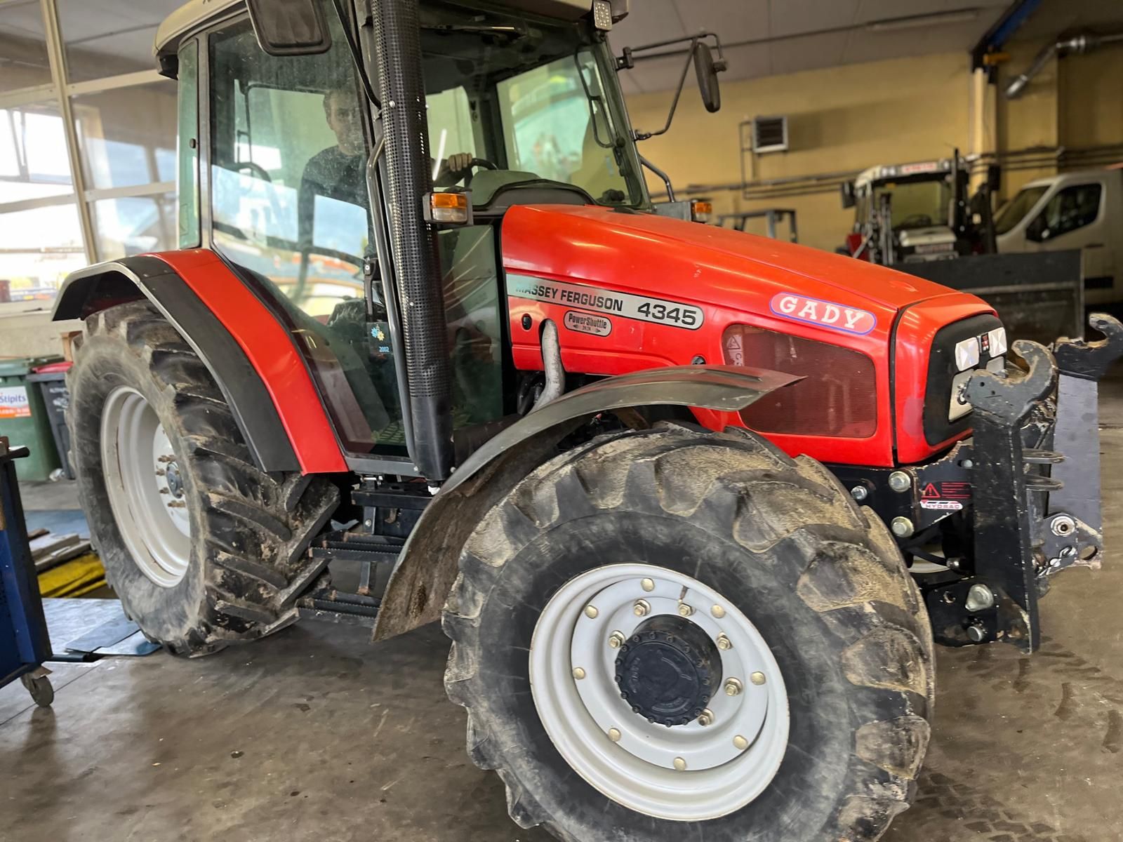 Massey Ferguson 4345-4 LP/HV/KL 1