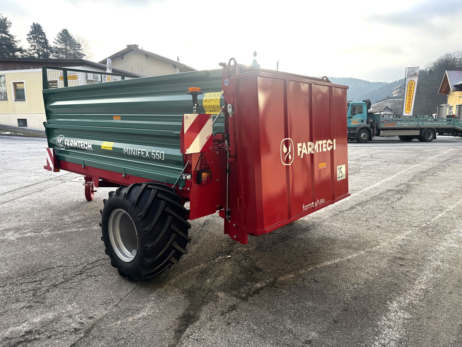 Farmtech MINIFEX 550 3