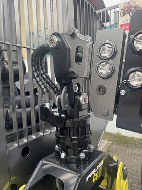 Palms Forstanhänger H10D mit Kran 5,85, Walvoil Prehyd 1