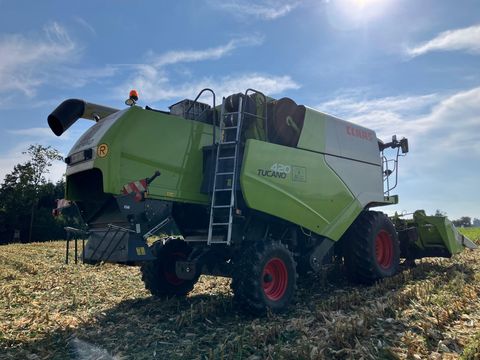 Claas Tucano 420