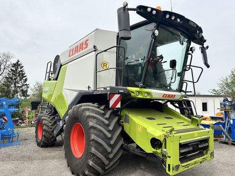 Claas Trion 530
