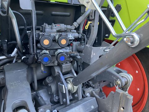 Claas Arion 410 Standard