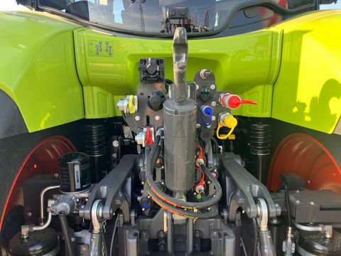 Claas Arion 660 CMATIC CEBIS