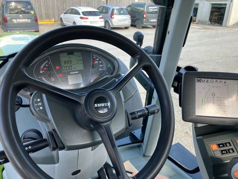 Claas Arion 640 CMATIC