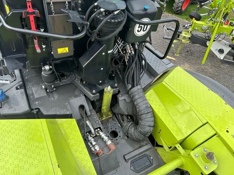Claas Xerion 4200 (Stage V)