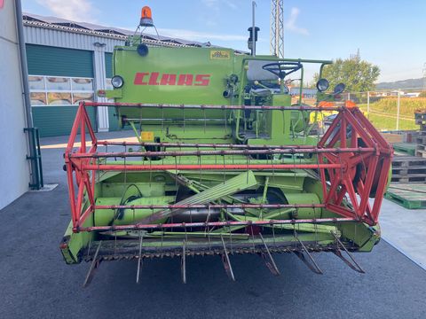 Claas Compact 25