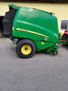 John Deere 990