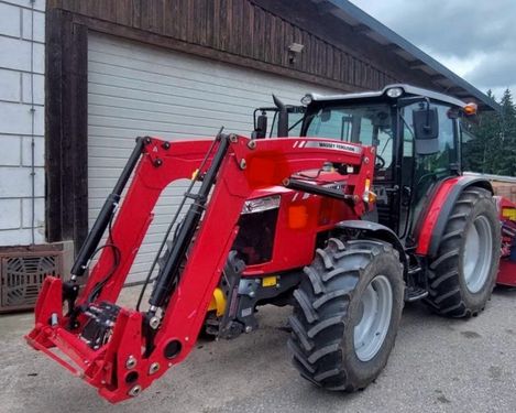 Massey Ferguson MF 4707