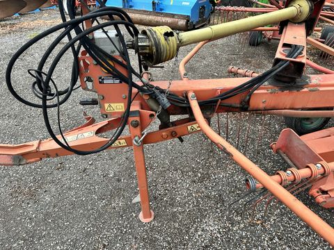 Kverneland Taarup 9065 S