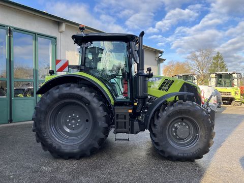 Claas Arion 570