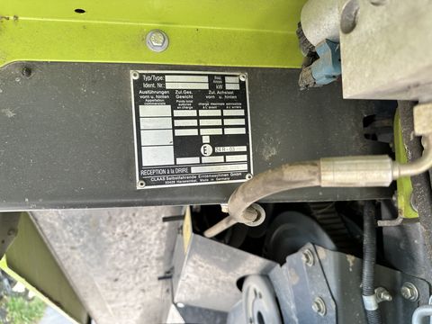 Claas Tucano 320