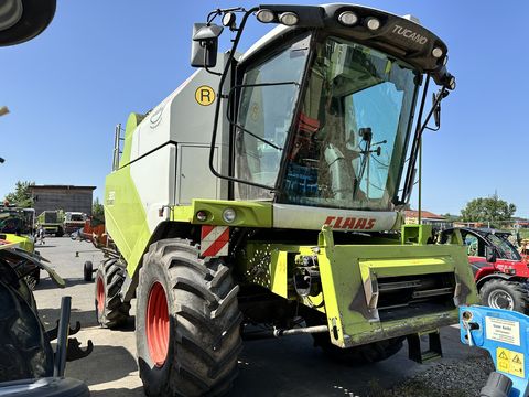 Claas Tucano 320