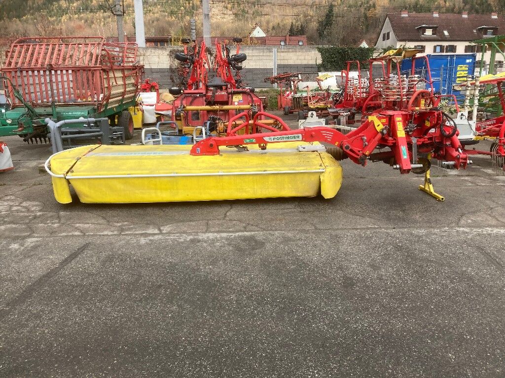 Pöttinger NovaCat 352 V 2