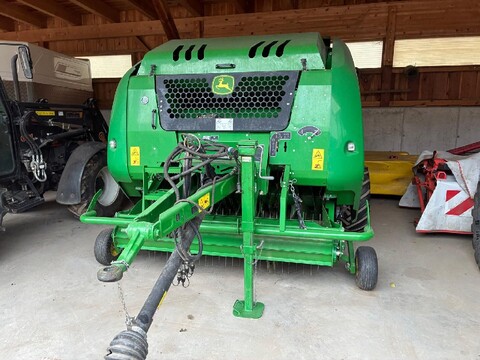 John Deere F440M